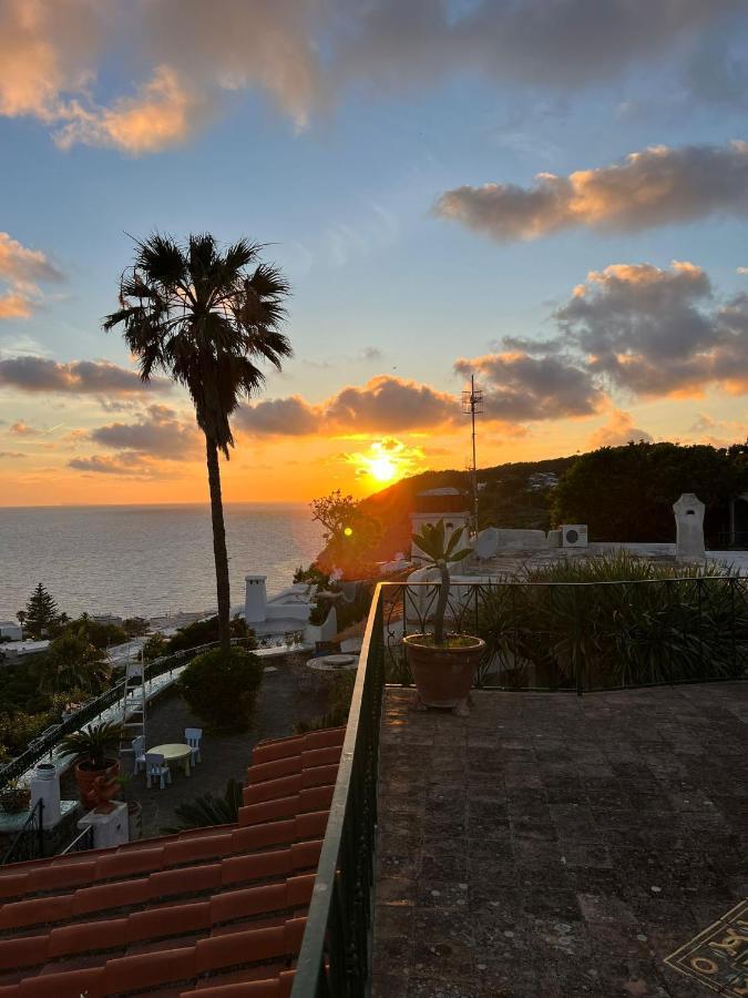 Blu Panorama Acomodação com café da manhã Forio di Ischia Exterior foto