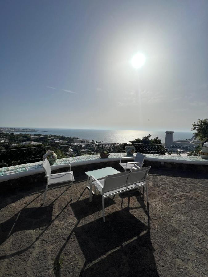 Blu Panorama Acomodação com café da manhã Forio di Ischia Exterior foto
