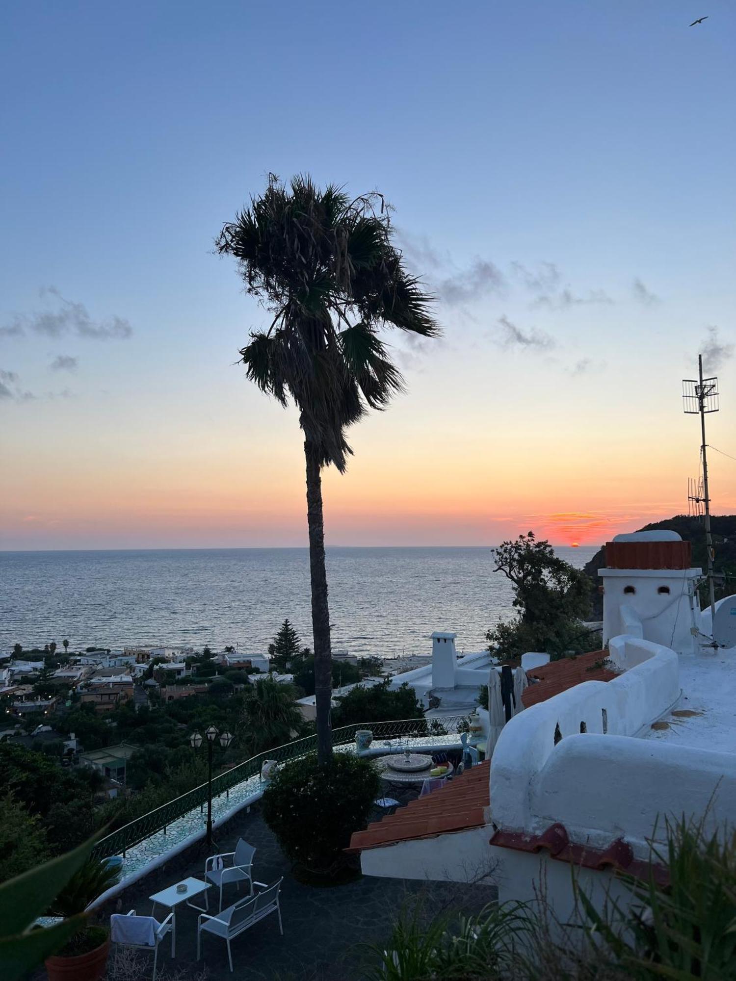 Blu Panorama Acomodação com café da manhã Forio di Ischia Exterior foto